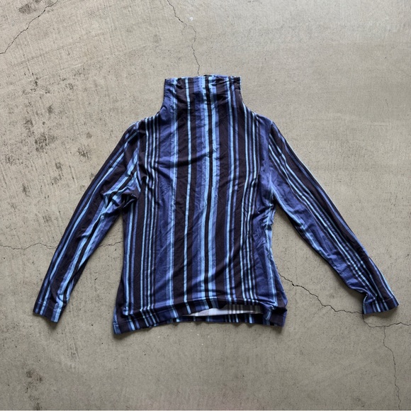 Bessie / Women’s Striped Turtleneck Long Sleeve Top / blue / 6 - Picture 7 of 7